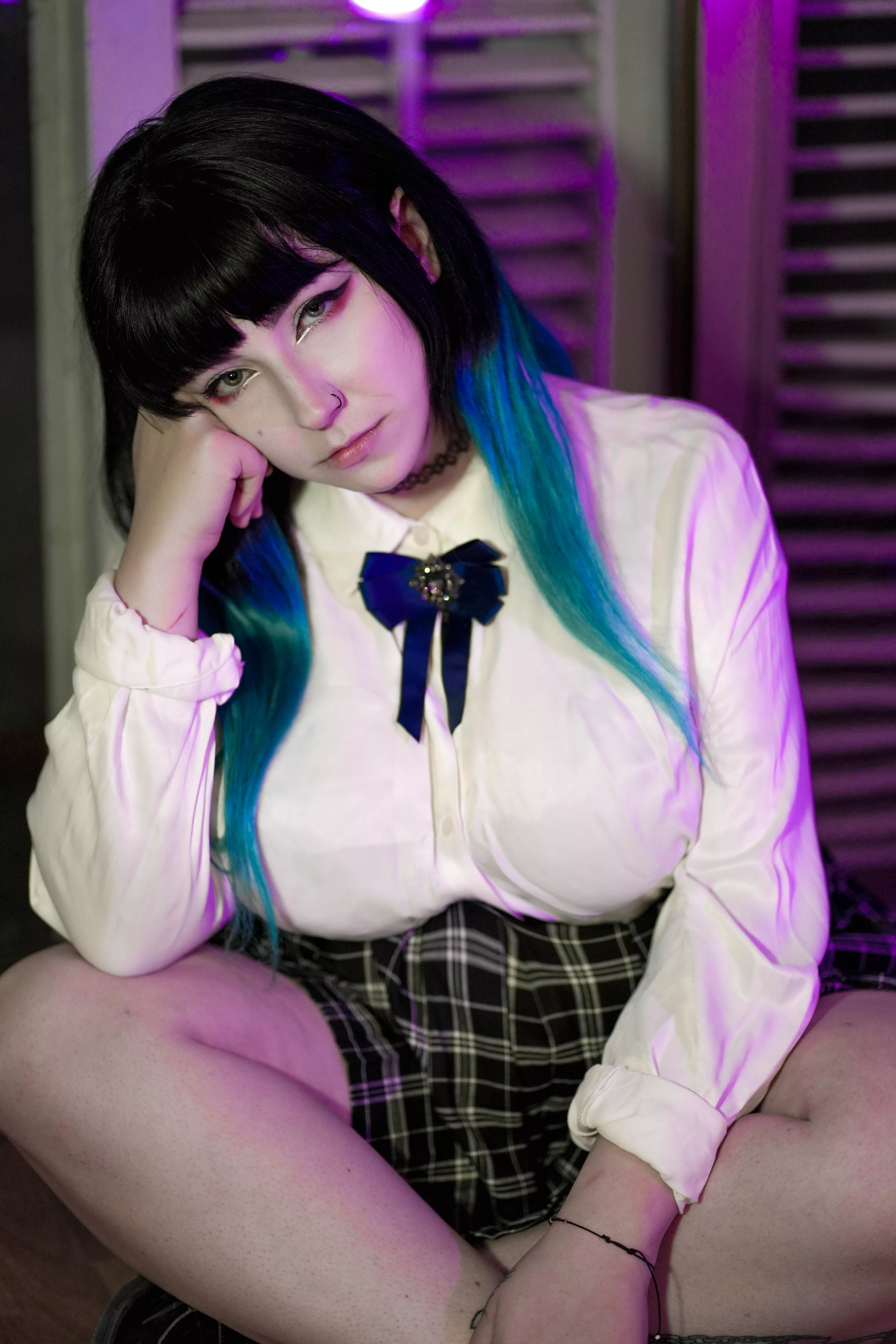 Will you play with a bored schoolgirl posted by demoncandiex