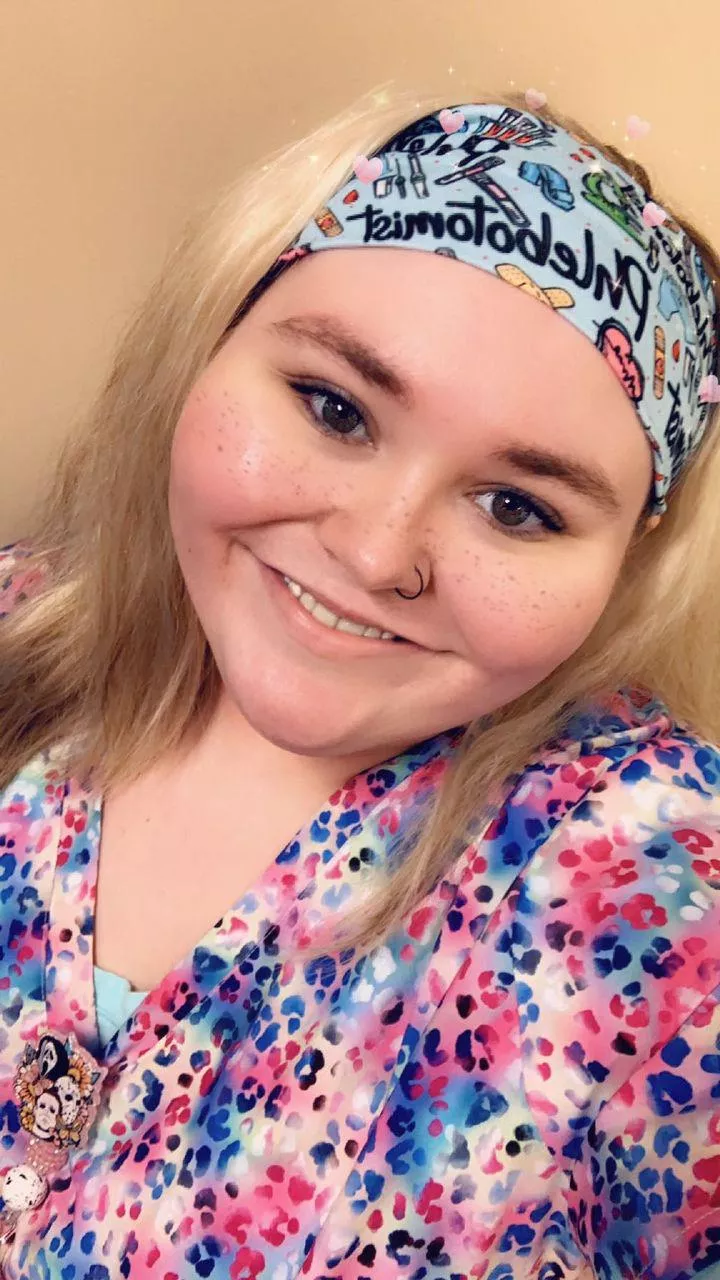 Work Selfie: Day 2 posted by Throwaway-aaa20-21