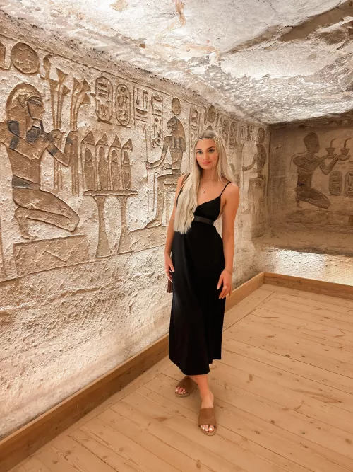 Would you burry your face here baby by xxxanaisxxx