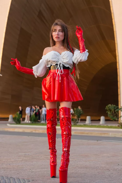 Would you flirt with me if you saw me on the street?
 by _Latexprincess_