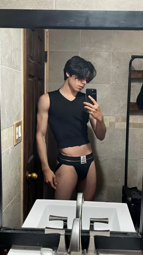 Would you follow me to the shower? by Meliodas0319