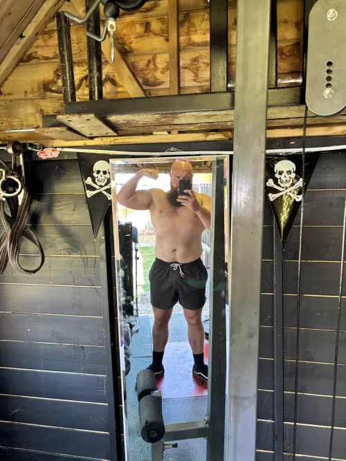 Am I too chubby?  by Ricklazell