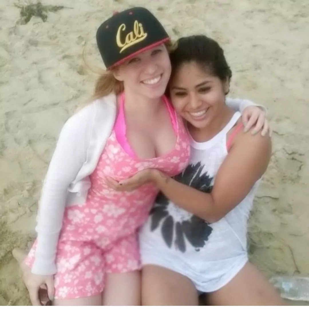 Had to feel them for herself  posted by califootfan2020