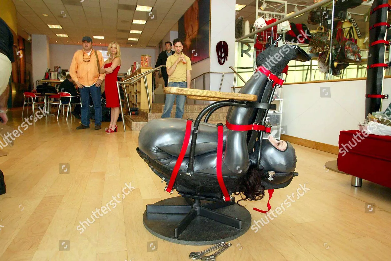 Have to love a rubber chair  posted by Rubbersirxox