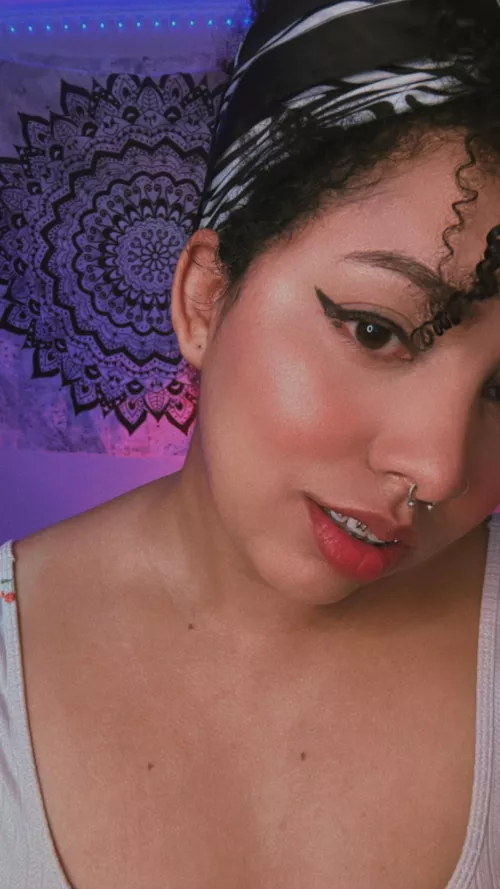 HEY THEREEE!  by Michell_Bling