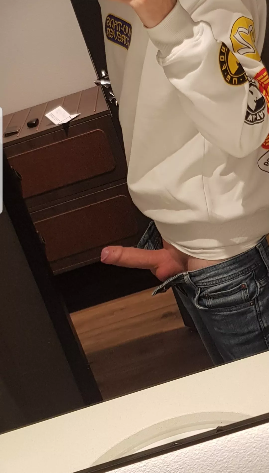 I'm bored and lonely at a hotel, I need someone to keep me company  posted by Sad_Scale8071