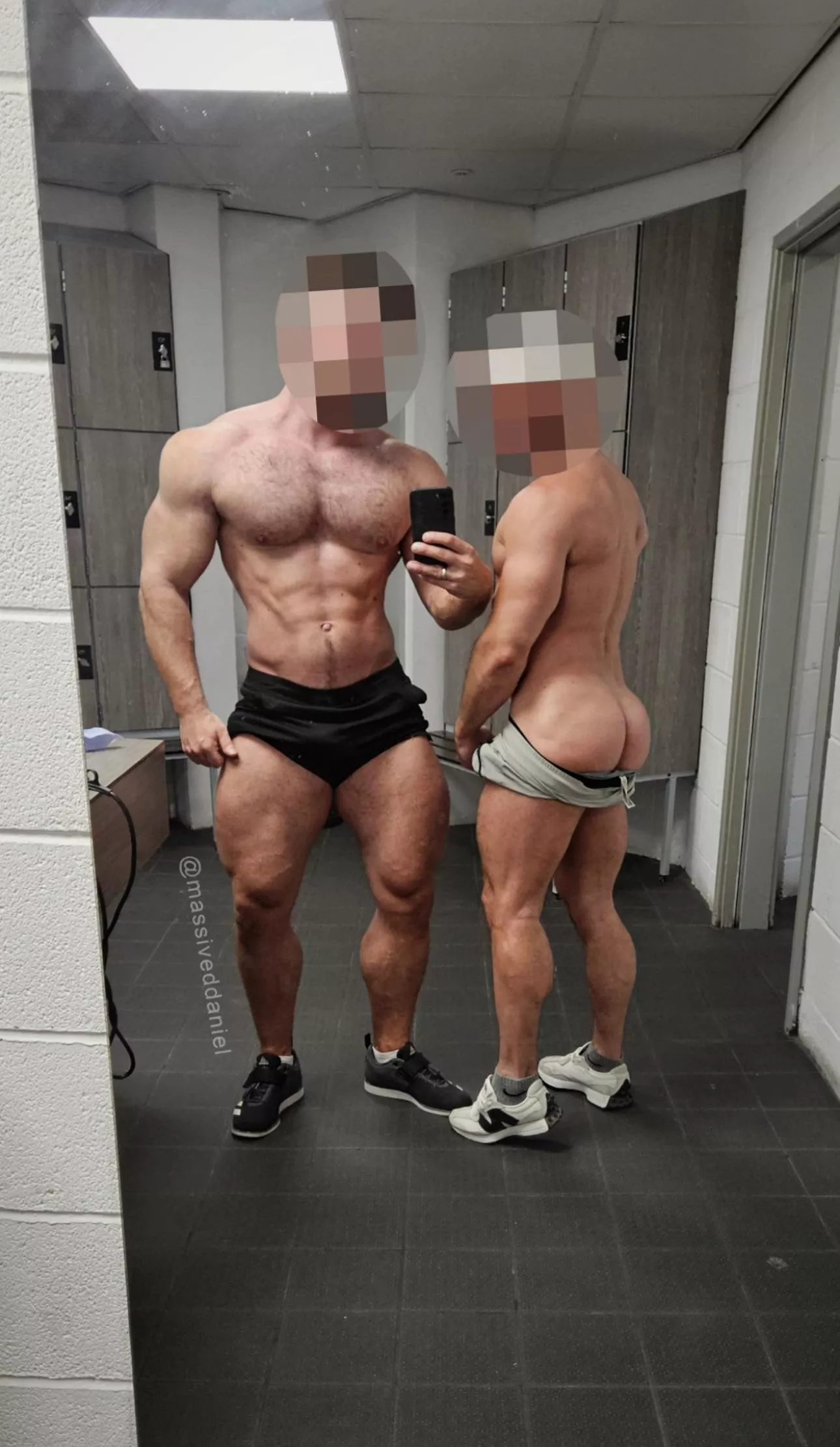 Leg day completed 😈 🍑  posted by MassiveDDaniel