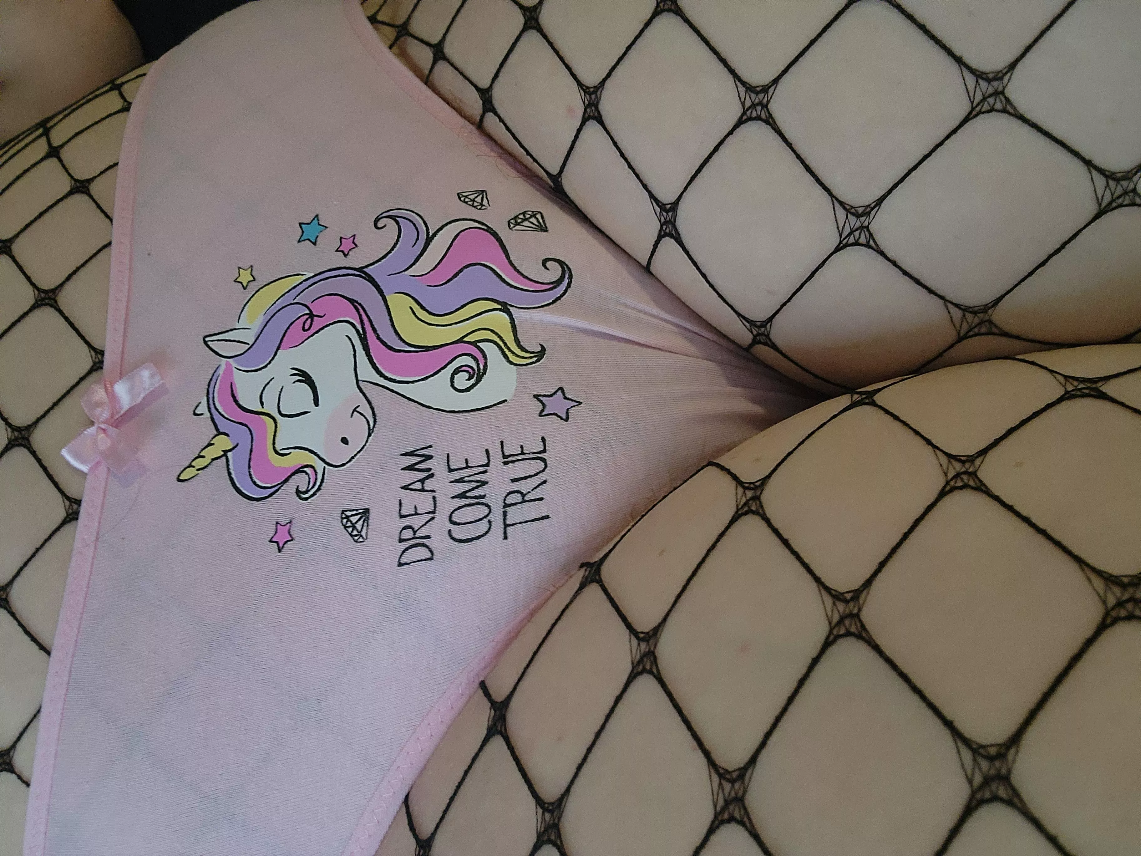 One of my fav pairs:) I wove dem way so much!😋 posted by Jointaccount12