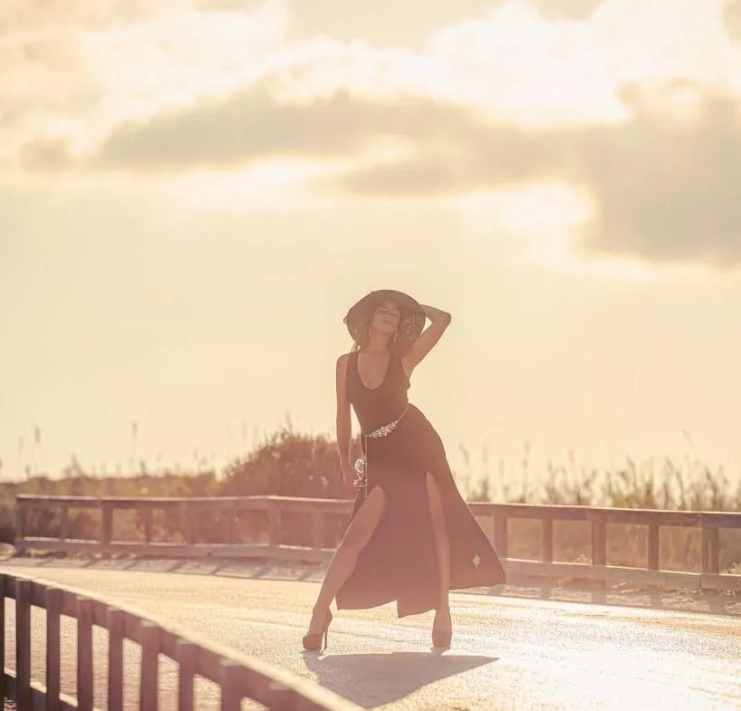 Radiating good vibes around the world posted by TinyIsaxoxo