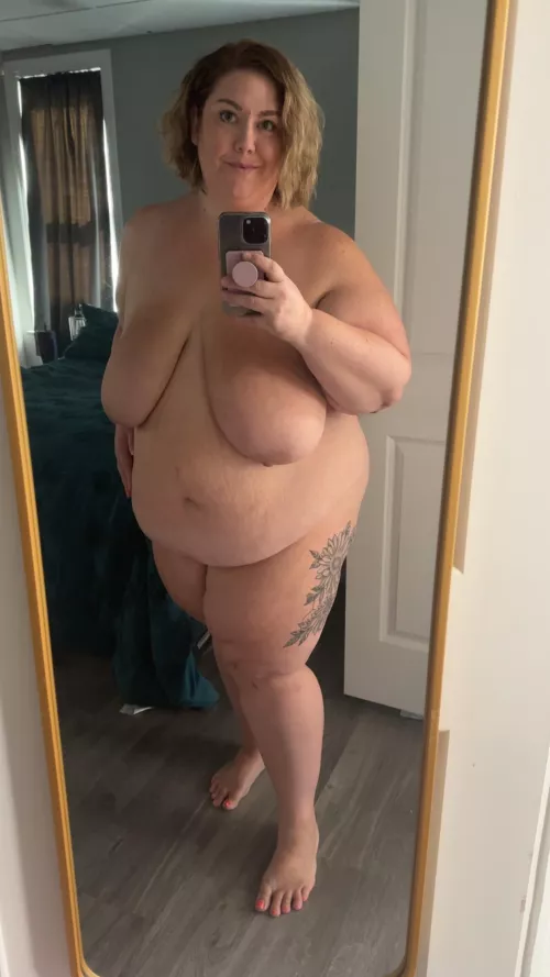 Short Hair Don’t Care 💁🏼‍♀️💋 by MissBayleighLynn