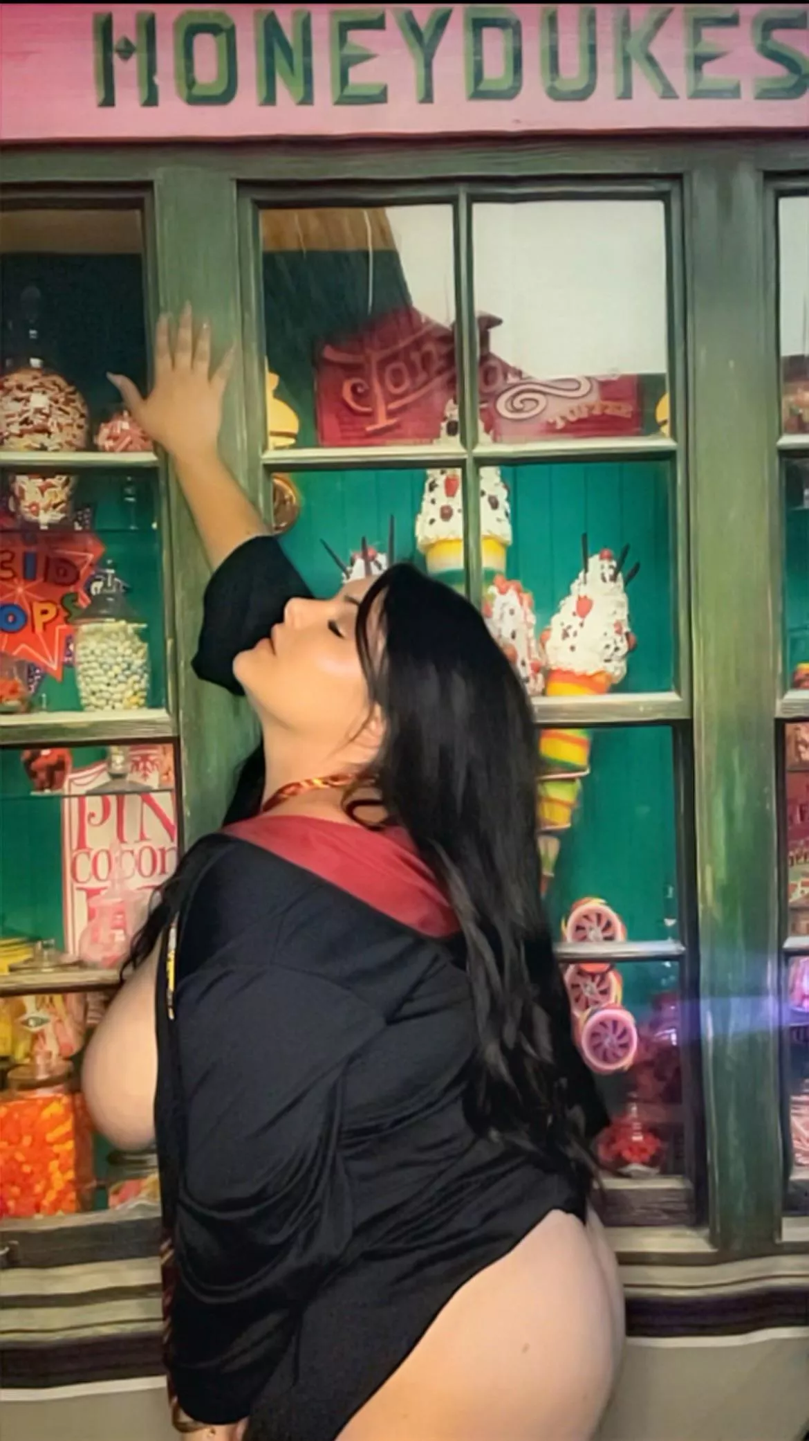 Want some sweets  posted by IamLynnWestbrook