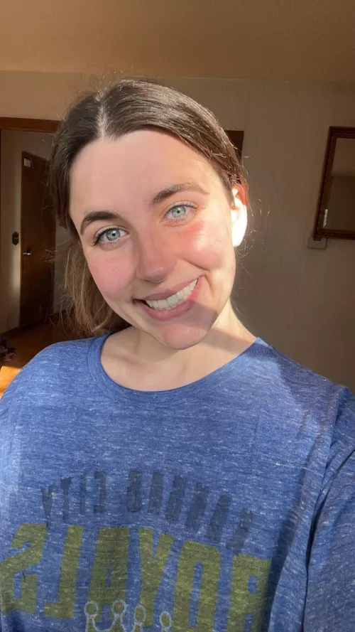 Sophie😇 (@sophieluvv) [onlyfans] by Sophieluvv1