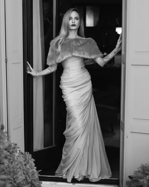 Angelina Jolie by jimlahey2100