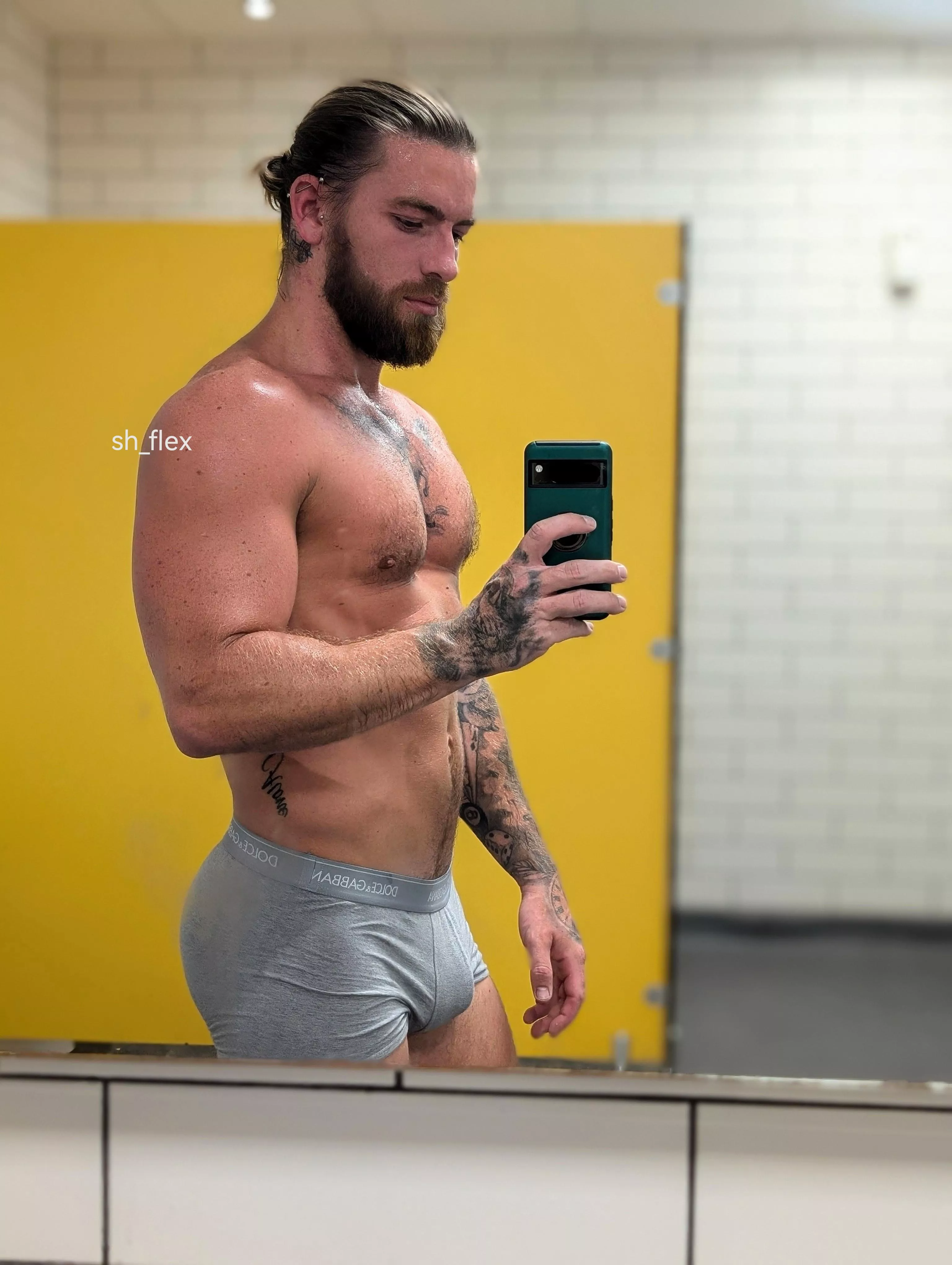 Feeling thicc posted by sh_flex