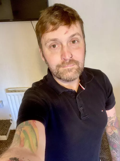 Have a great Friday evening everyone 😘  by WesternStep3518