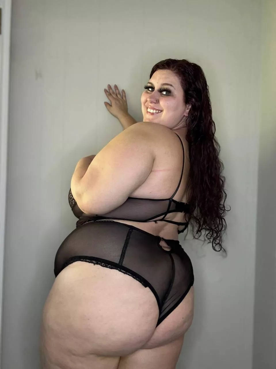 Hello I’m Goddess Luna! 6 years of experience! I’m a natural switch! I offer [fet] friendly content. Come jerk off to my big natural tits during [cam] or get blown up with [pic] [vid]. Customizable content [pic] [rate] [vid] [aud] posted by GoddessStarrL