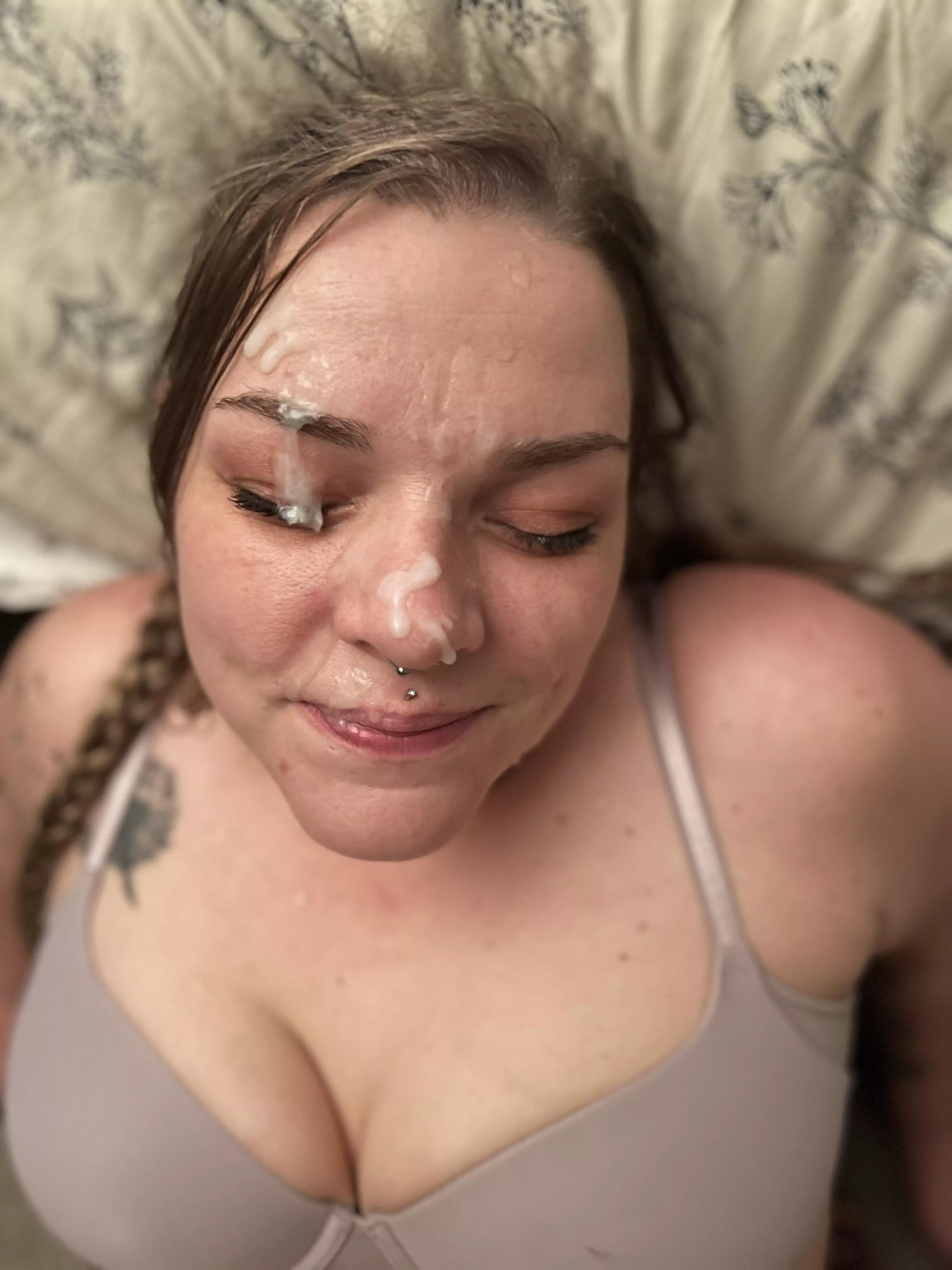 Next time cover my whole face  posted by LizzyTookAnAx