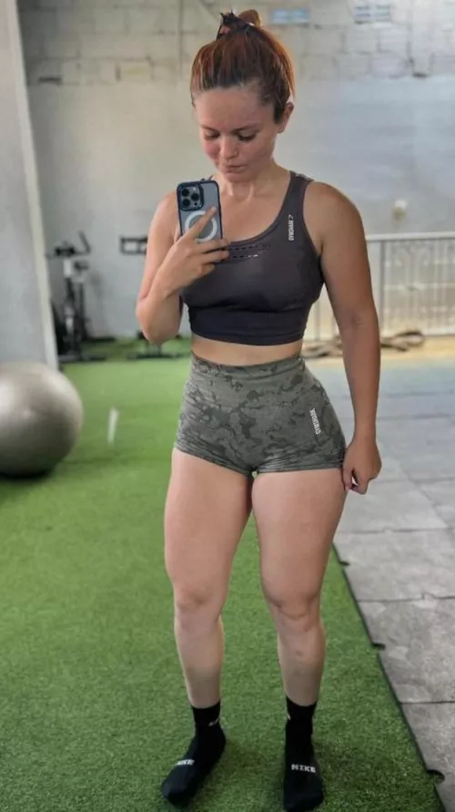 You can tell I never skip leg day by SweetJessicaa