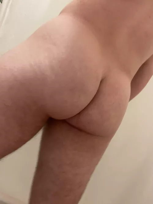 22 year old near dc by DMVcollegemale