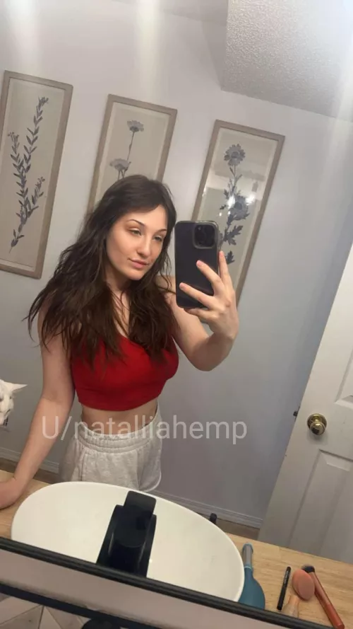 [25F] can't wait for the weekend. What's your plans 🤭 by natalliahemp