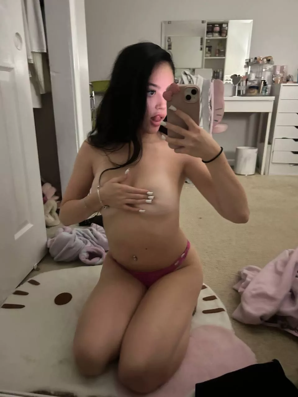 can you hold them ? posted by Emma_Babes