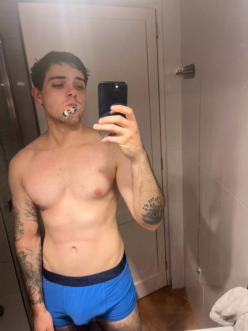 Good morning  posted by Specialc0ck