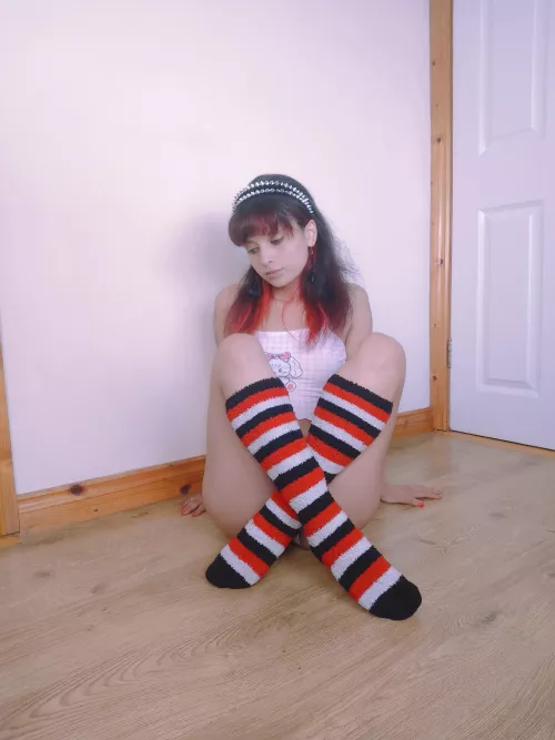 I like fuzzy socks now make them sticky and I'll love them  by 8coco3chane1