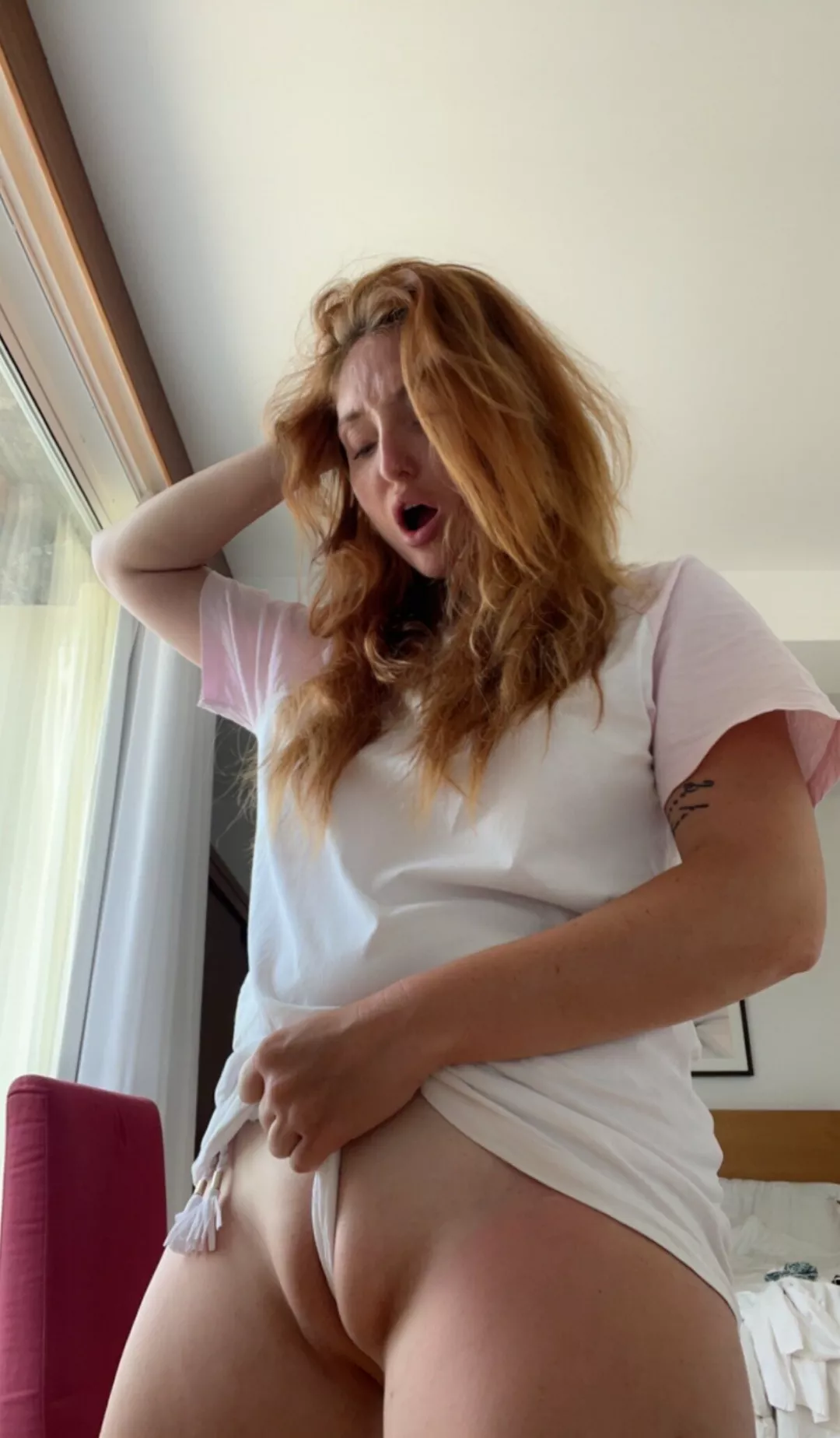 The lovely Red Fox  posted by Kratos20101