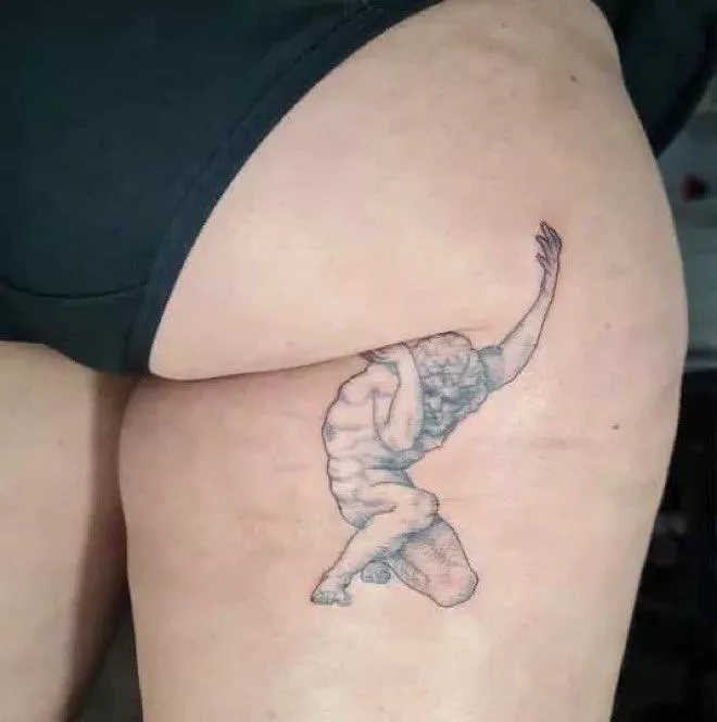 THE MOST CREATIVE TATTOO EVER 😝💯 posted by raiderrockz21