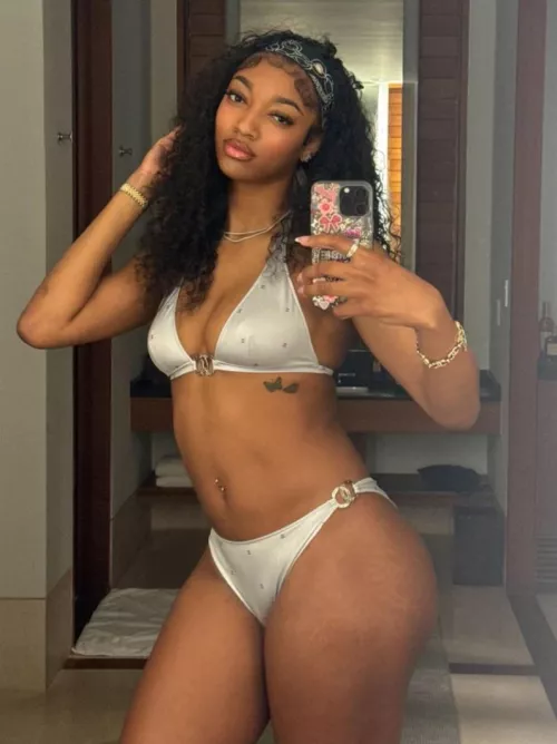 Angel Reese by Jobimr20