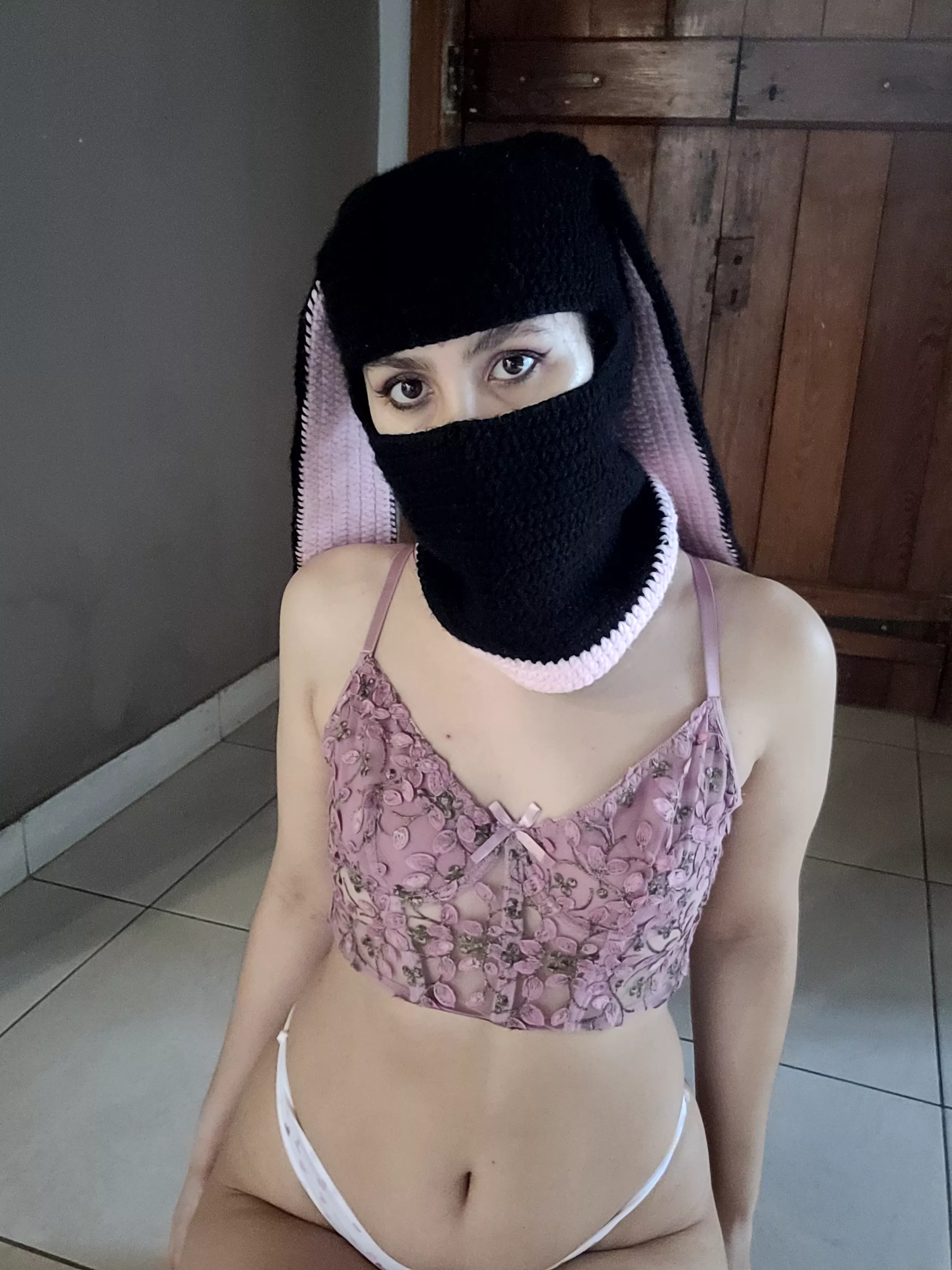 Do you prefer to put your tongue or your cock in? posted by TrojanDiscord