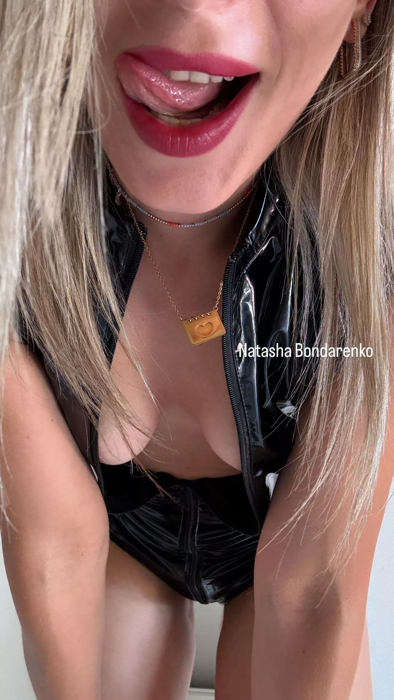 Down view for you, yes for you!  posted by NatyBond_OF