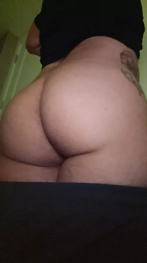 Hi there  by TheSpotlessMinds