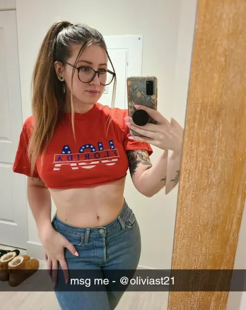 hit me up 💦 my telegram - @oliviast21 by DragonfruitHuge6303