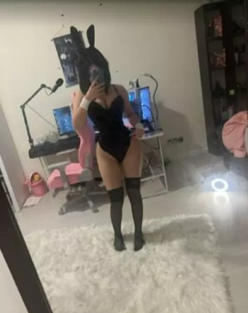 Hoping at least you wanna see me by Relevant_Ad_7241