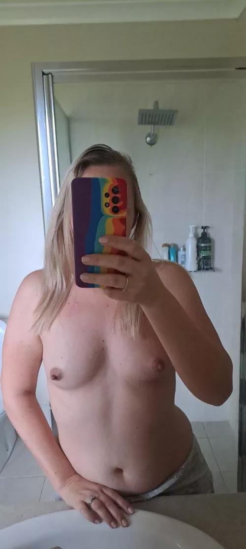 Hotcouple002  by justacouple001