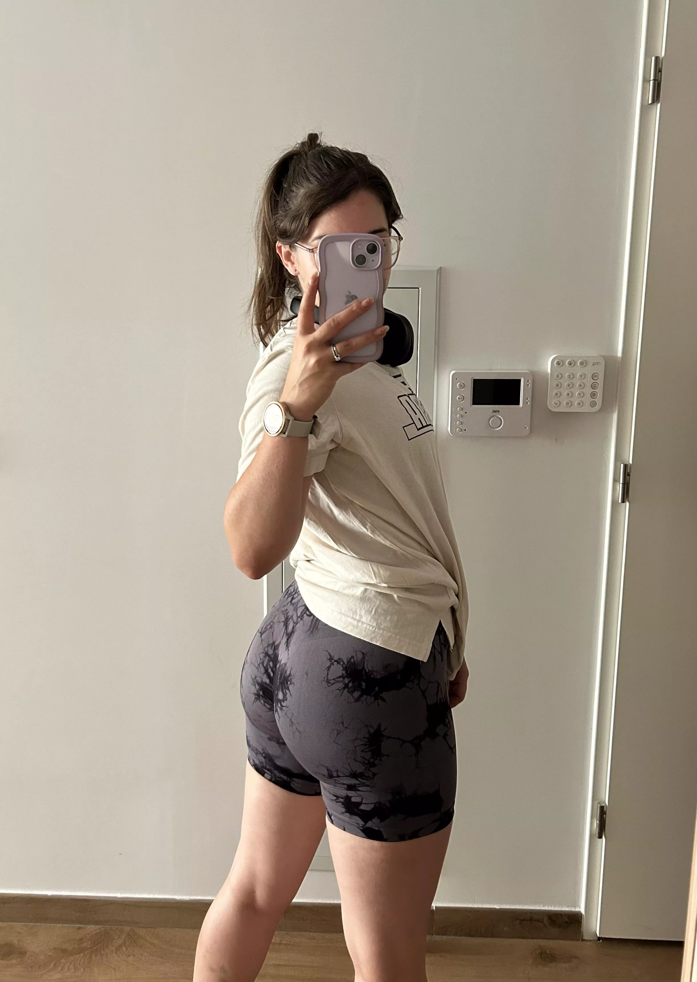 I like stretching better when guys watch me do it   posted by Luna-sunfire