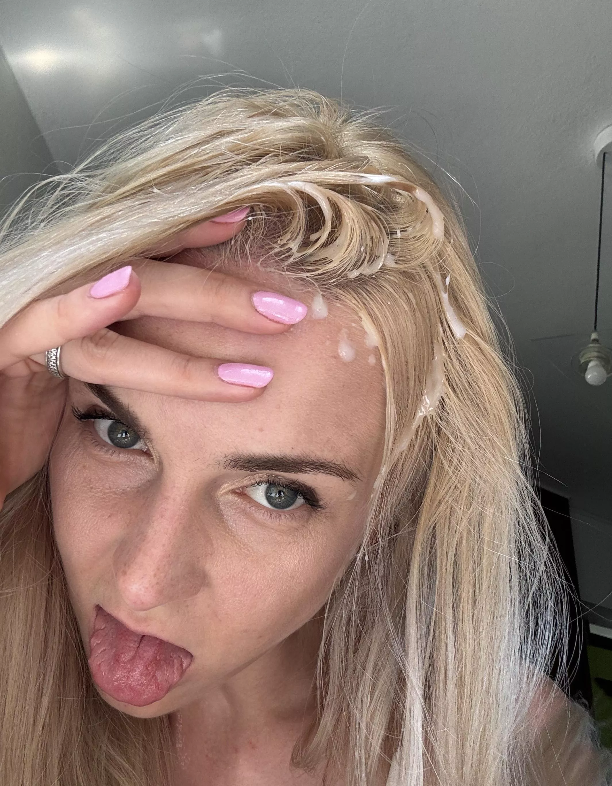 I like to feel the sperm dripping posted by OpalLuxuryy