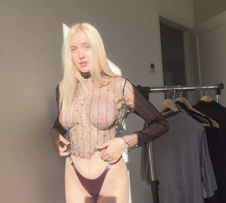 i prepared a hot outfit for Friday night  posted by hotangelYu