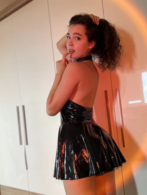 I realized I can do anything with a ponytail! by After-Earth1943