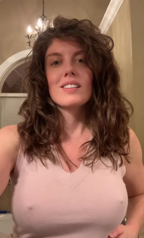 I'm excited for game time by BustyBrooke01