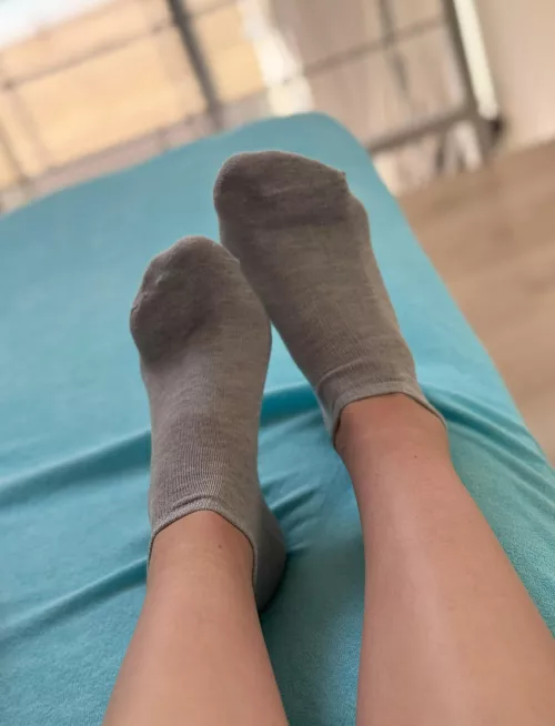 I'm imagining your cock between my legs by _foreversmile