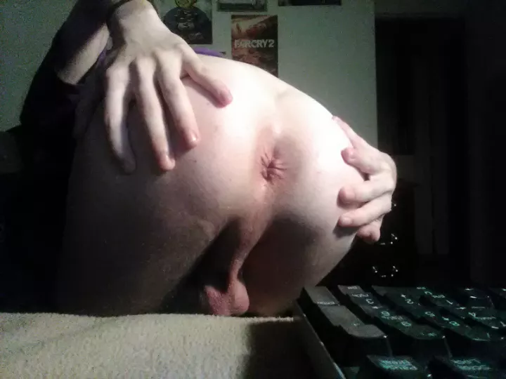 My bussy  posted by ProfessionalHabit905