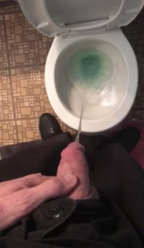 My first piss post  by stvn6633