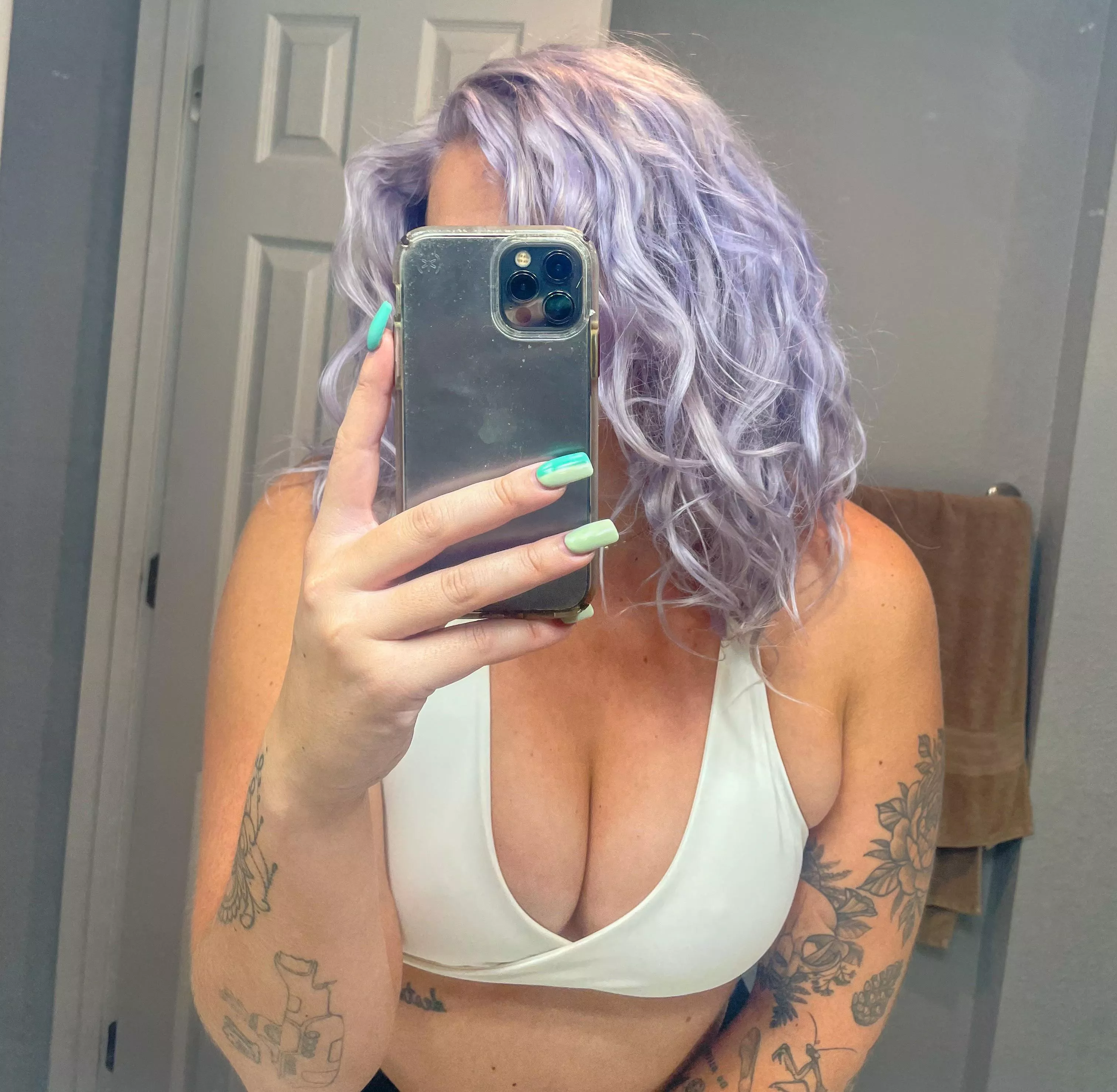 The perfect amount of support ✨ posted by Hot_Interest_1776