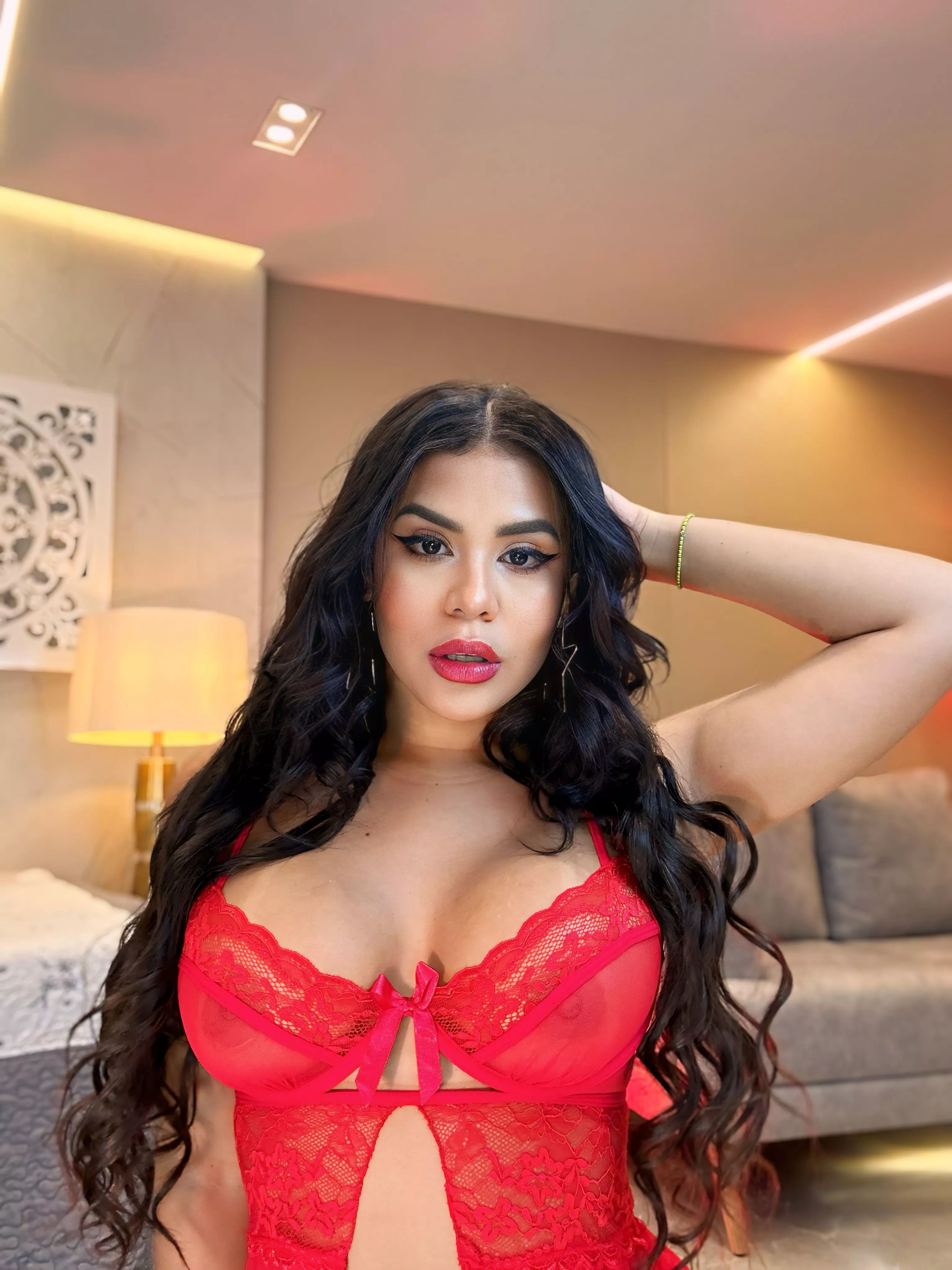 The red in my lips and your body... posted by viioletlover