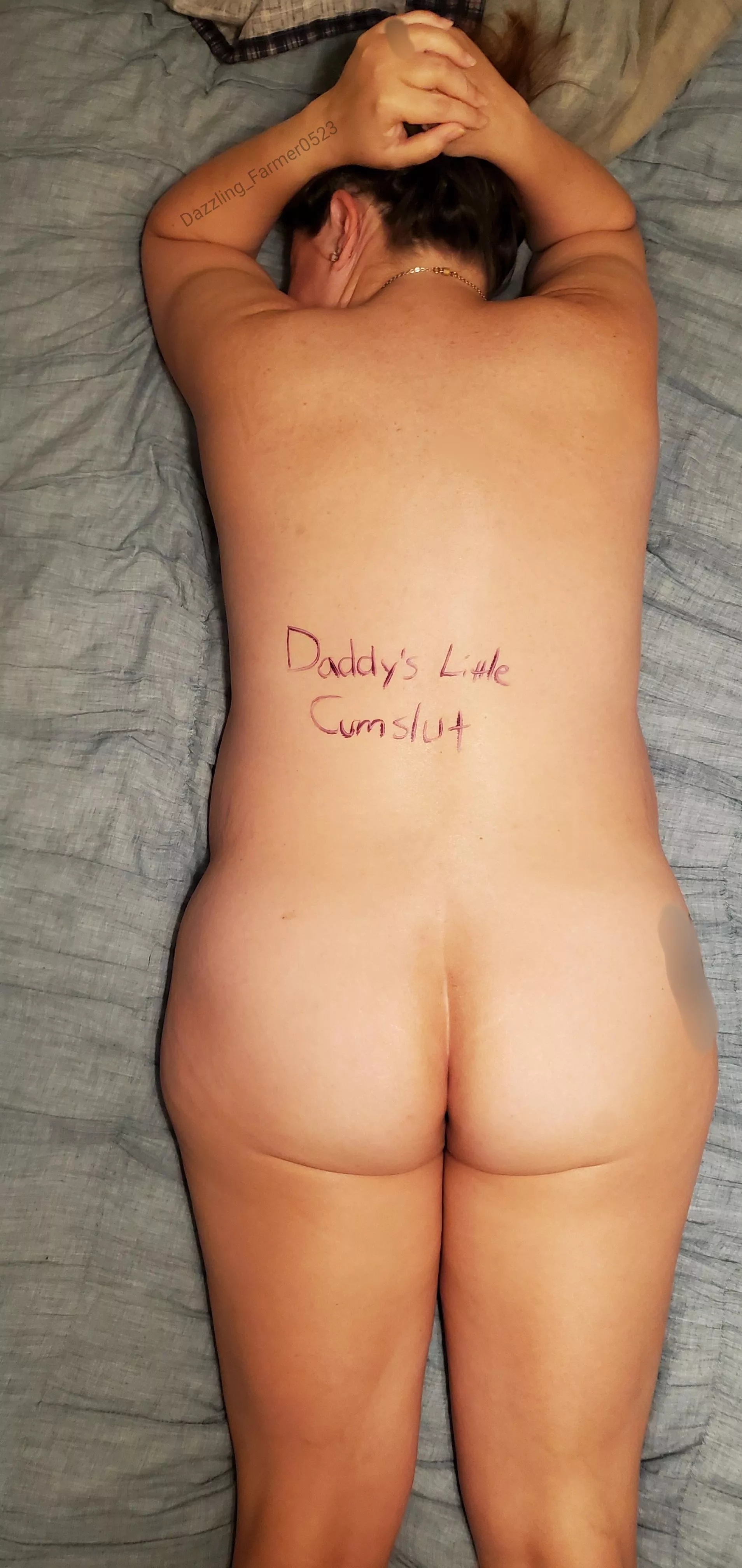 Daddy wants someone else to cum on me. Tell me where you are cumming on me.  posted by Dazzling_Farmer0523