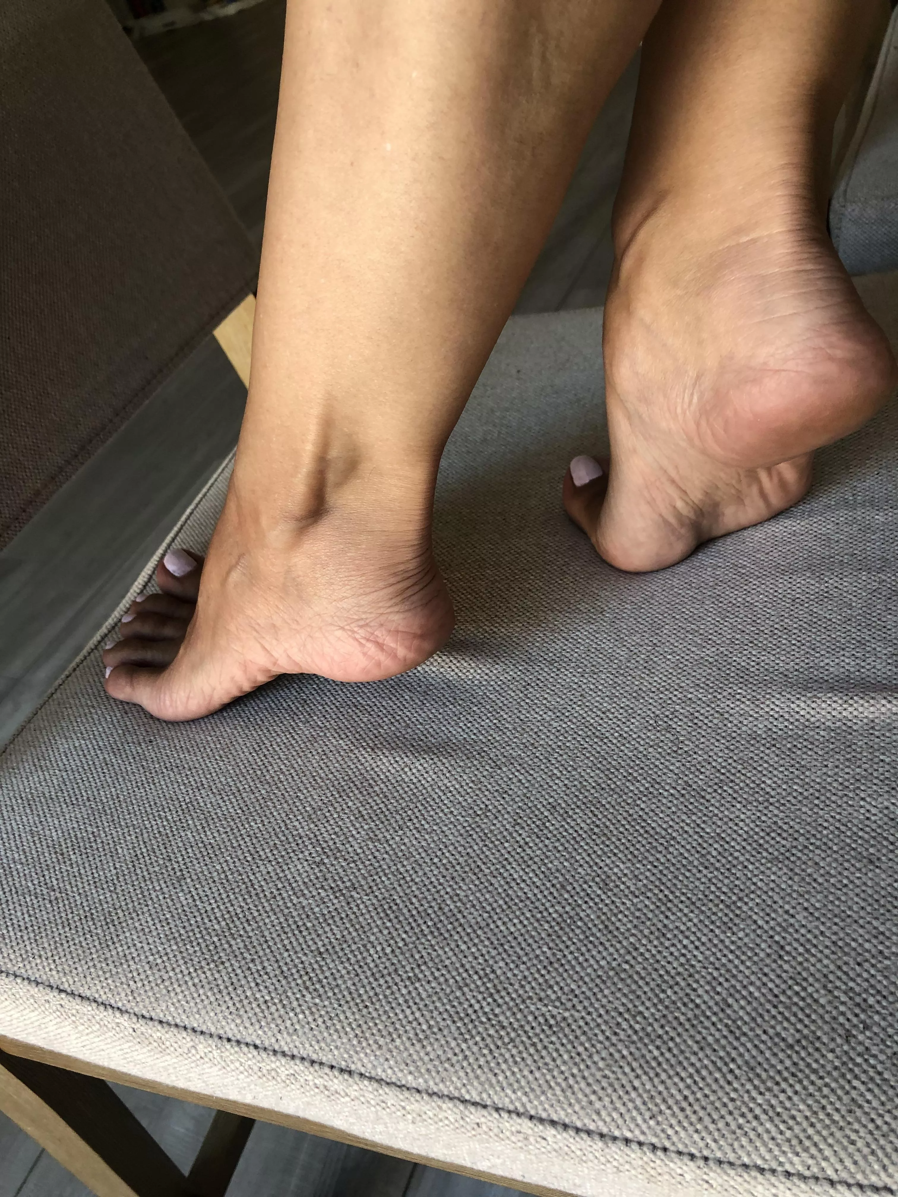 It would be fun if you were under my feet on the chair(OC) posted by albastoes