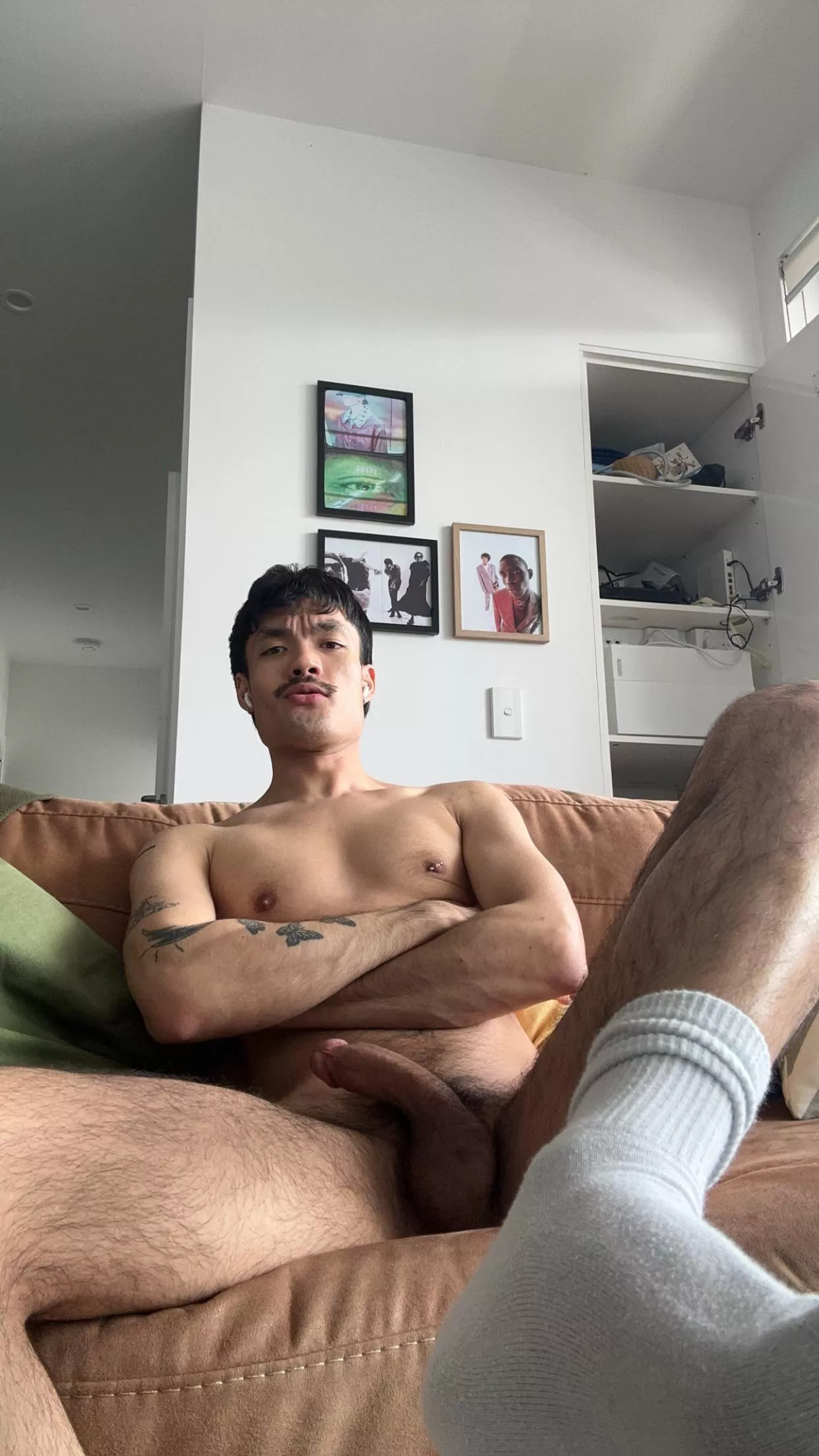 WFM means I stay like this for two hours.  posted by hugo-xcx