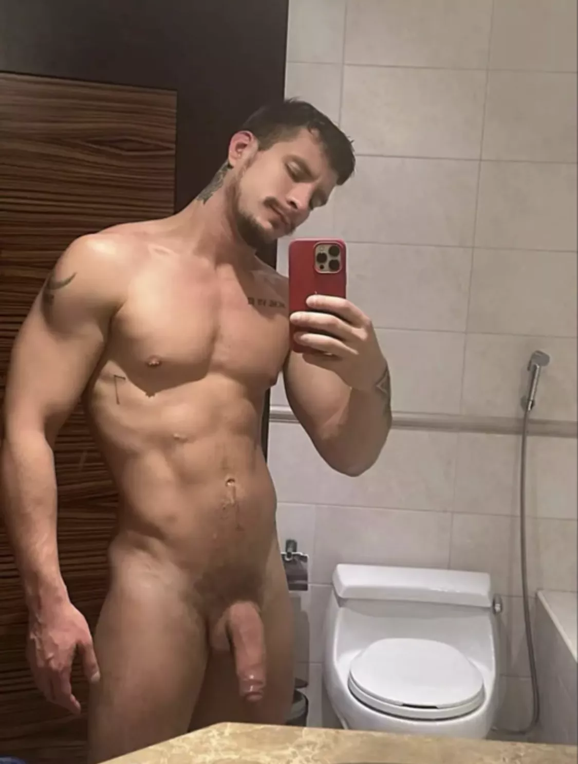 Am I one of the sexiest you've ever seen? posted by Palermohot